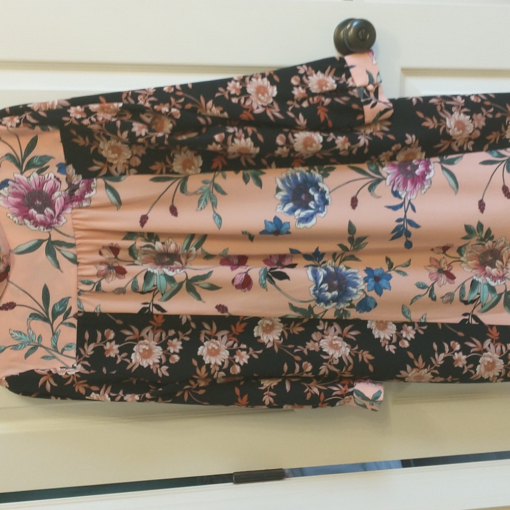 *** DRESS SALE*** - Picture 3 of 4